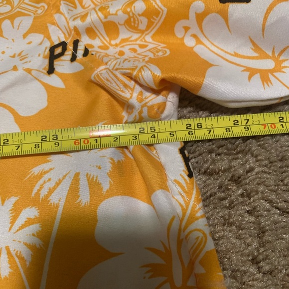 Pittsburgh Pirates Authentic Hawaiian Short Sleeve Shirt Size XL Like New - Picture 8 of 10